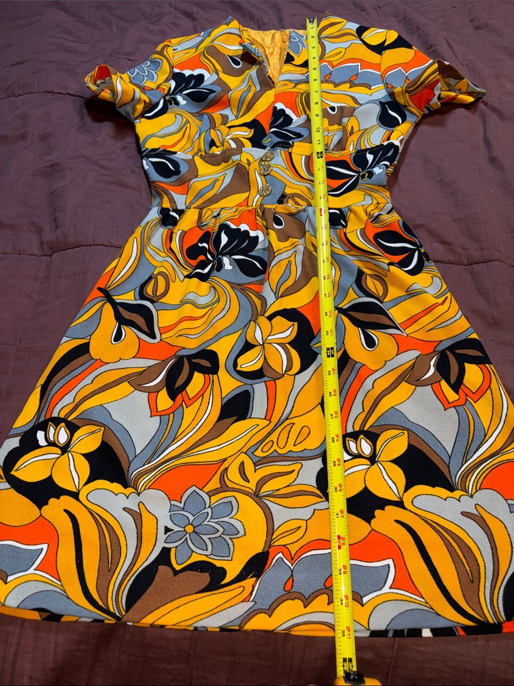 Vintage Dress by ILGWU. - Picture 4 of 16